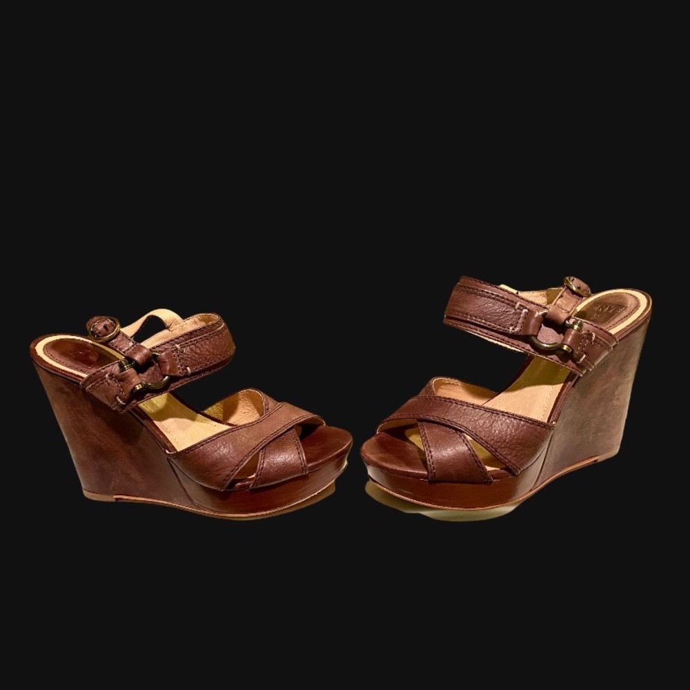 Frye Alexa Criss Cross brown leather wedge sandal. Size 9.